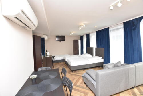 Apartament Wrocław - DUKES Apartments - Wita Stwosza 55
